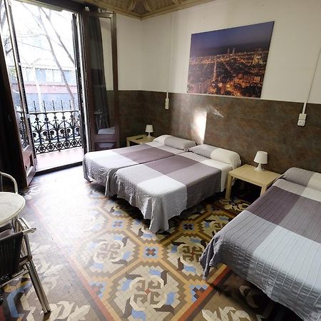 Lenin Hostel Barcelona Exterior foto