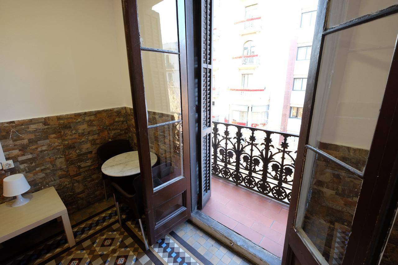Lenin Hostel Barcelona Exterior foto