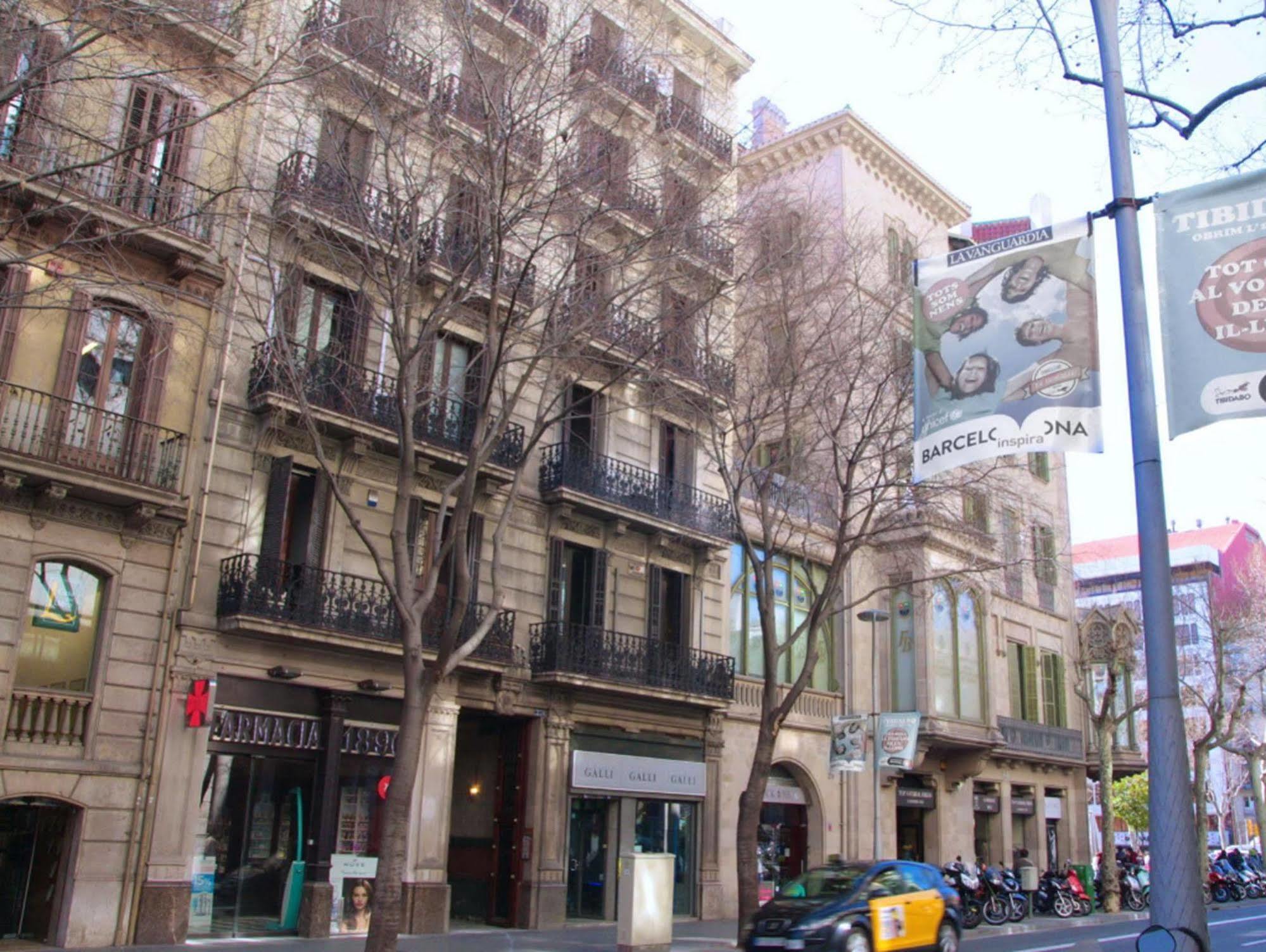 Lenin Hostel Barcelona Exterior foto